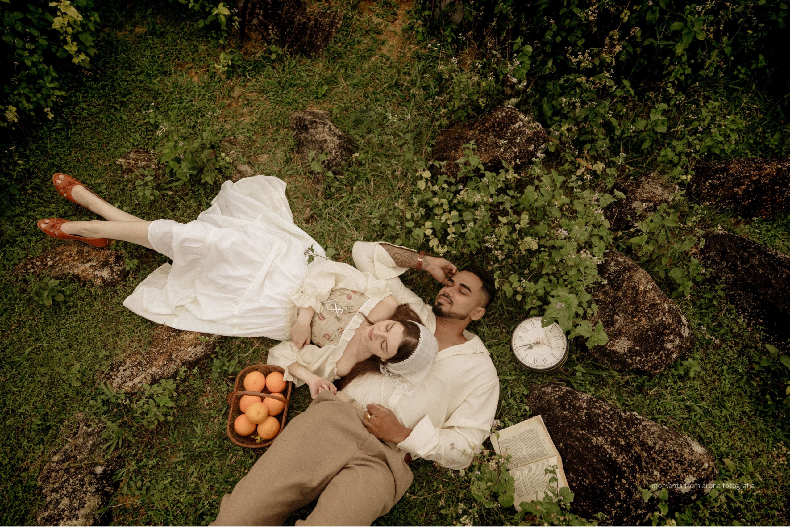 pre wedding shoot in Ponmudi